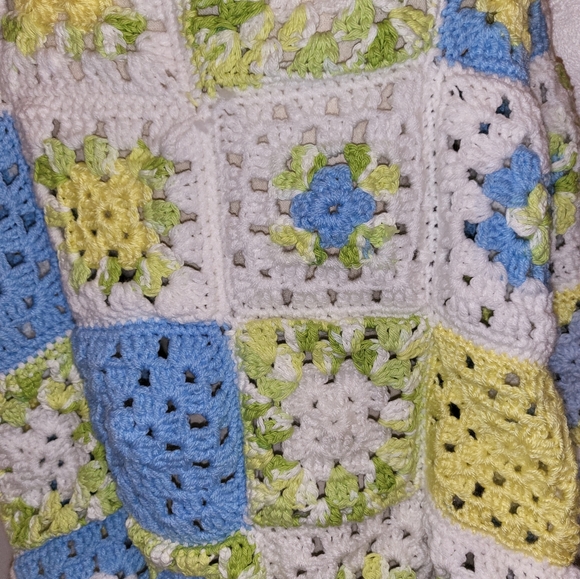 Crochet Boho Chunky Oversized Granny Square Pastel Handmade Blanket Cardigan - Picture 4 of 12